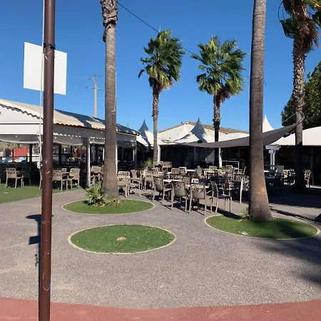 Campsite Le Montourey Frejus