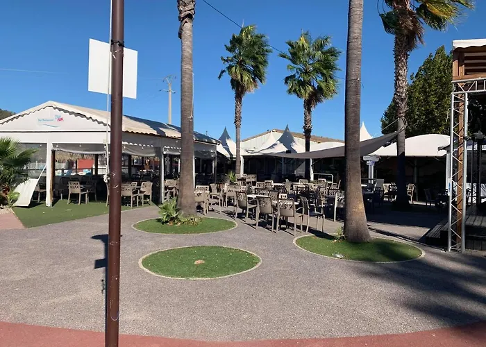 Κάμπινγκ Le Montourey Fréjus