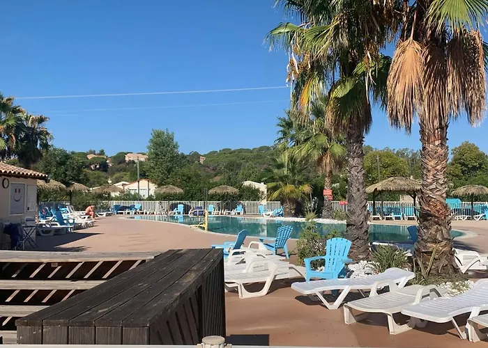 Κάμπινγκ Le Montourey